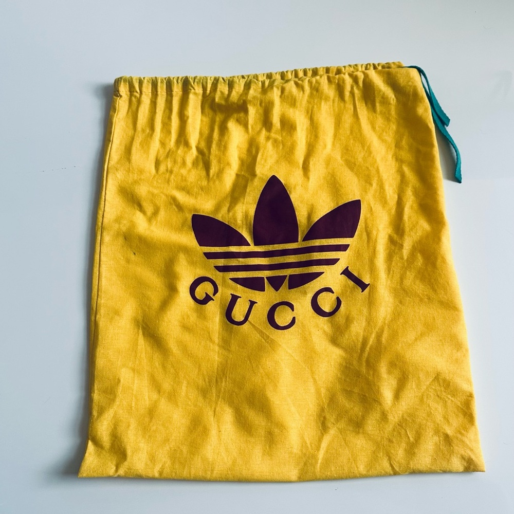 Gucci x Adidas Blue Belt Bag with White Accents - Picture 11 of 13